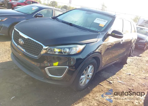 2017 Kia Sorento 2.4L Lx z USA, uszkodzony, nr VIN 5XYPGDA3XHG263175